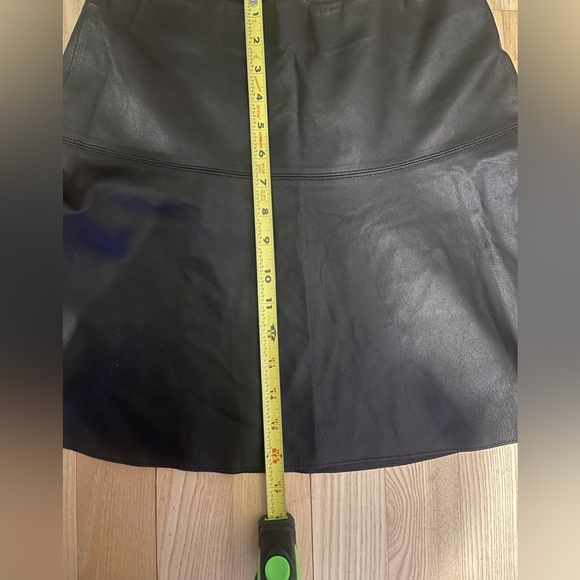 Genuine leather Vince skater skirt - Picture 5 of 5